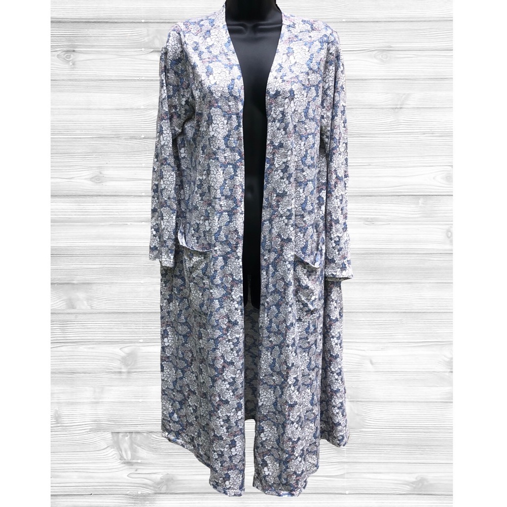 ❤️2/$22❤️LulaRoe | Floral Sarah Cardigan | Large